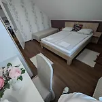 In - Balaton 51544 Apartament *